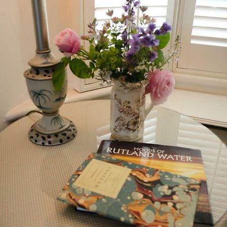 The Hollies Bed And Breakfast Uppingham Εξωτερικό φωτογραφία