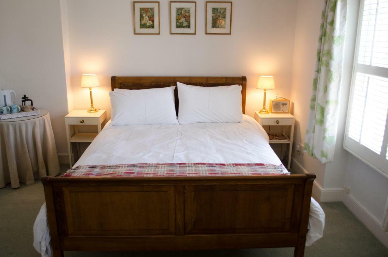The Hollies Bed And Breakfast Uppingham Εξωτερικό φωτογραφία