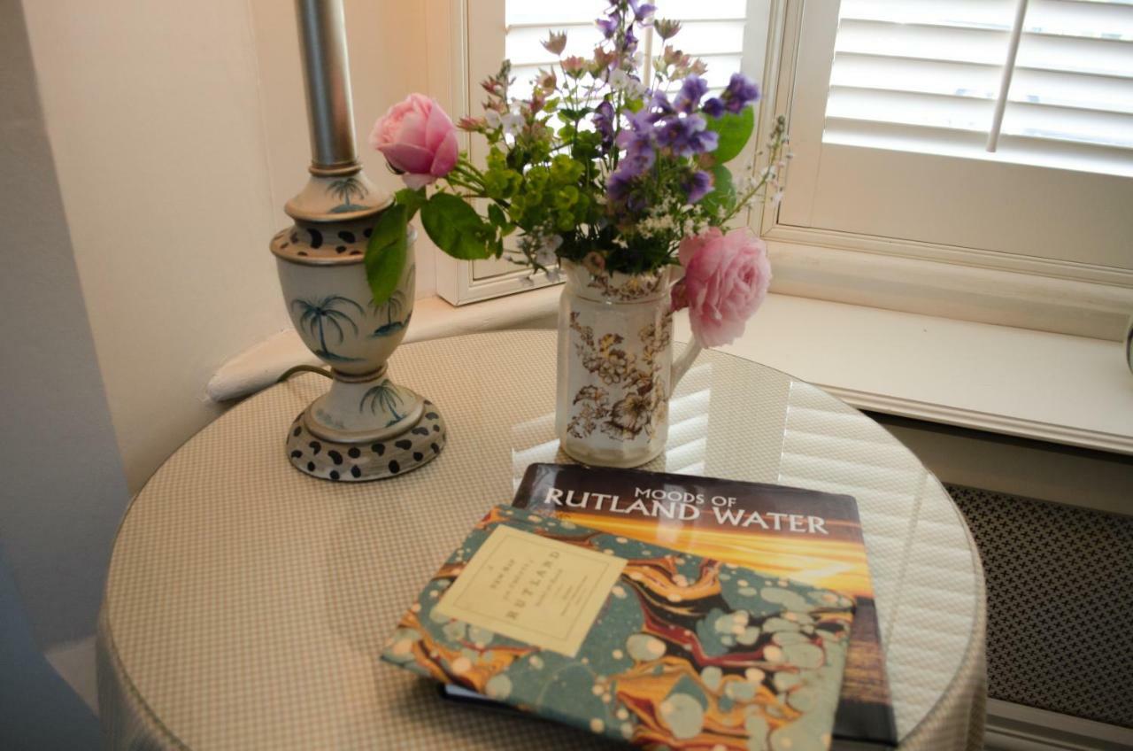 The Hollies Bed And Breakfast Uppingham Εξωτερικό φωτογραφία